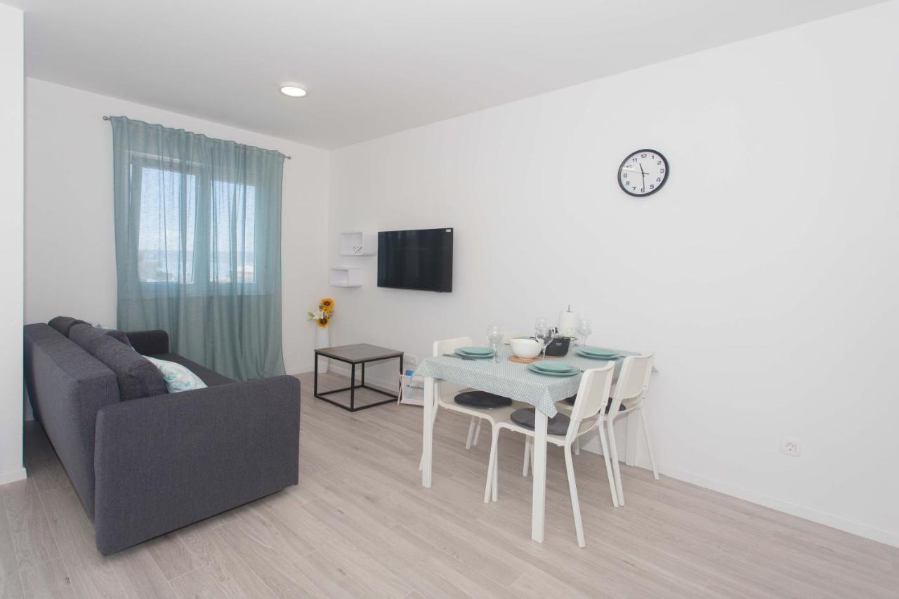 Delminium Apartment Kastela Exterior photo