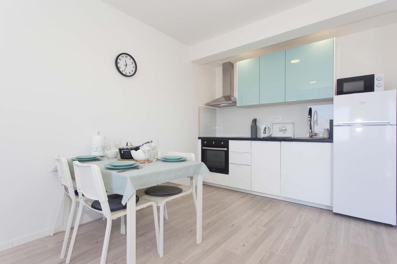 Delminium Apartment Kastela Exterior photo